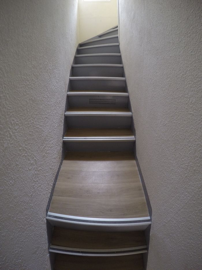 peinture-escalier-renovation-vizille