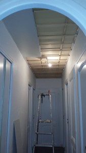 artisan-mur pvc-couloir-vif