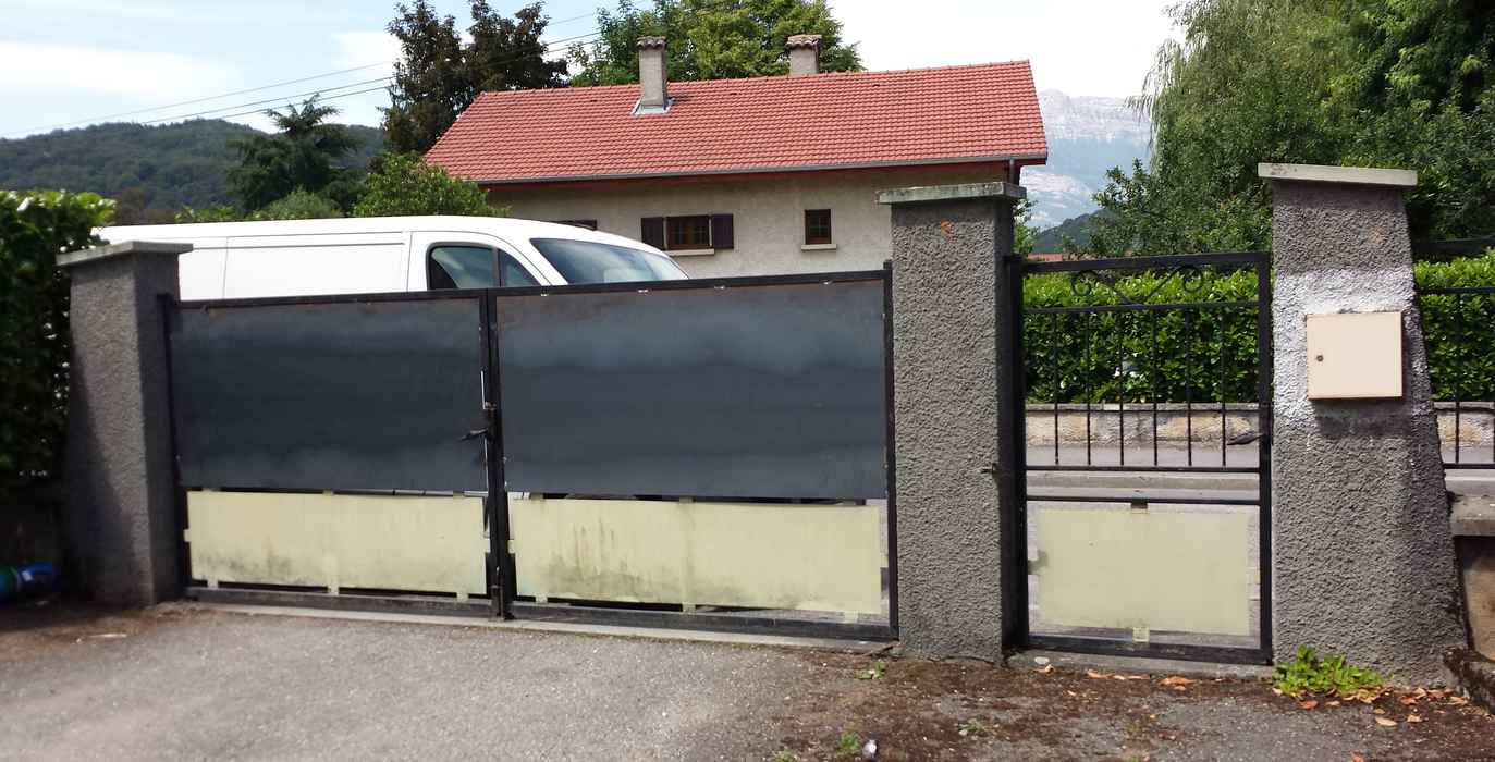 peinture-portail-renovation-vizille