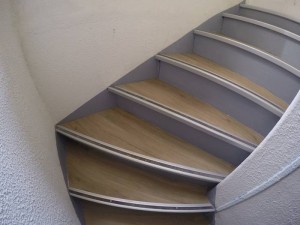 renovation-peinture-escalier-vizille
